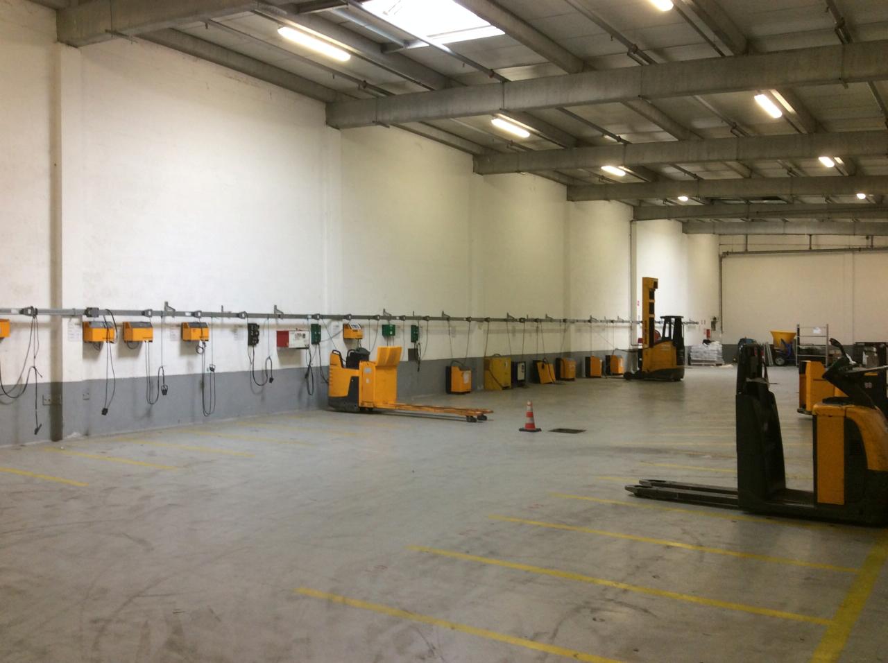 Location entrepôt classe a Saint-Barthélemy-d'Anjou Maine-et-Loire OLLOG2426678 4