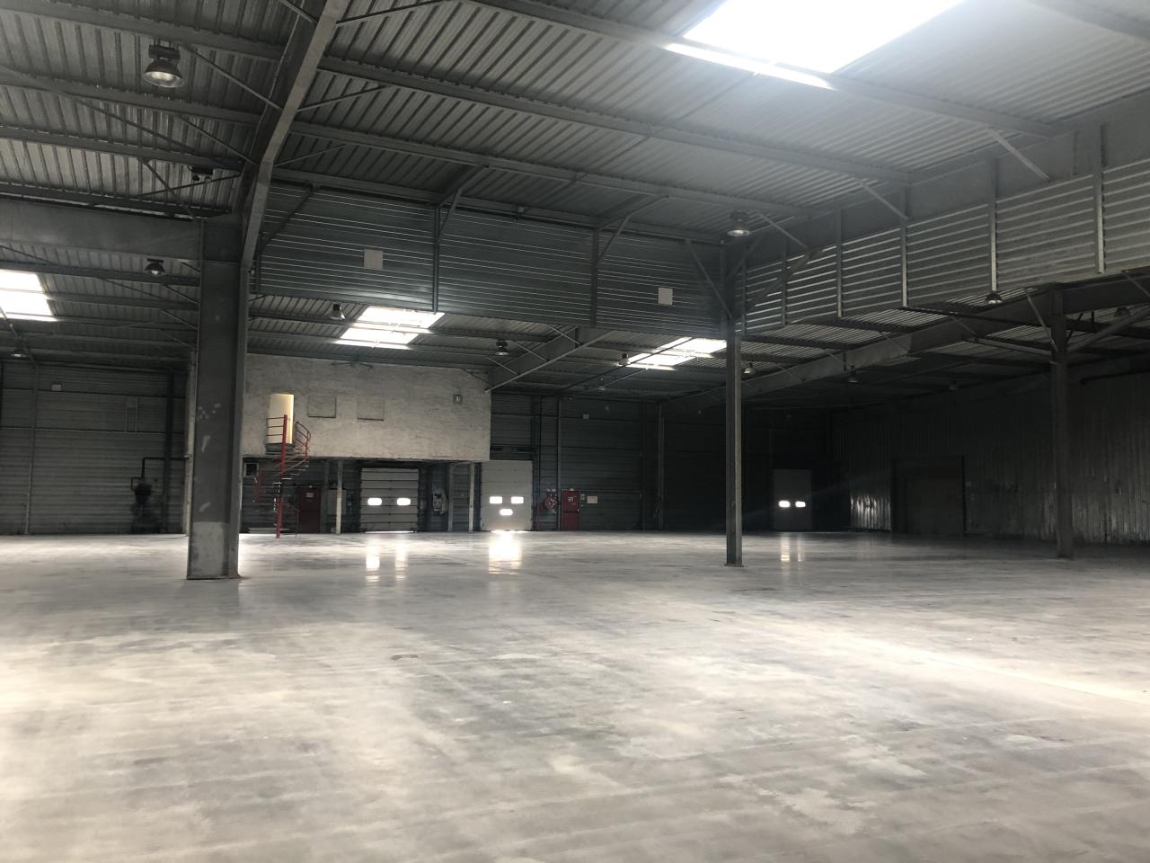 Location entrepôt classe b Chartres-de-Bretagne Ille-et-Vilaine OLLOG2638993 1