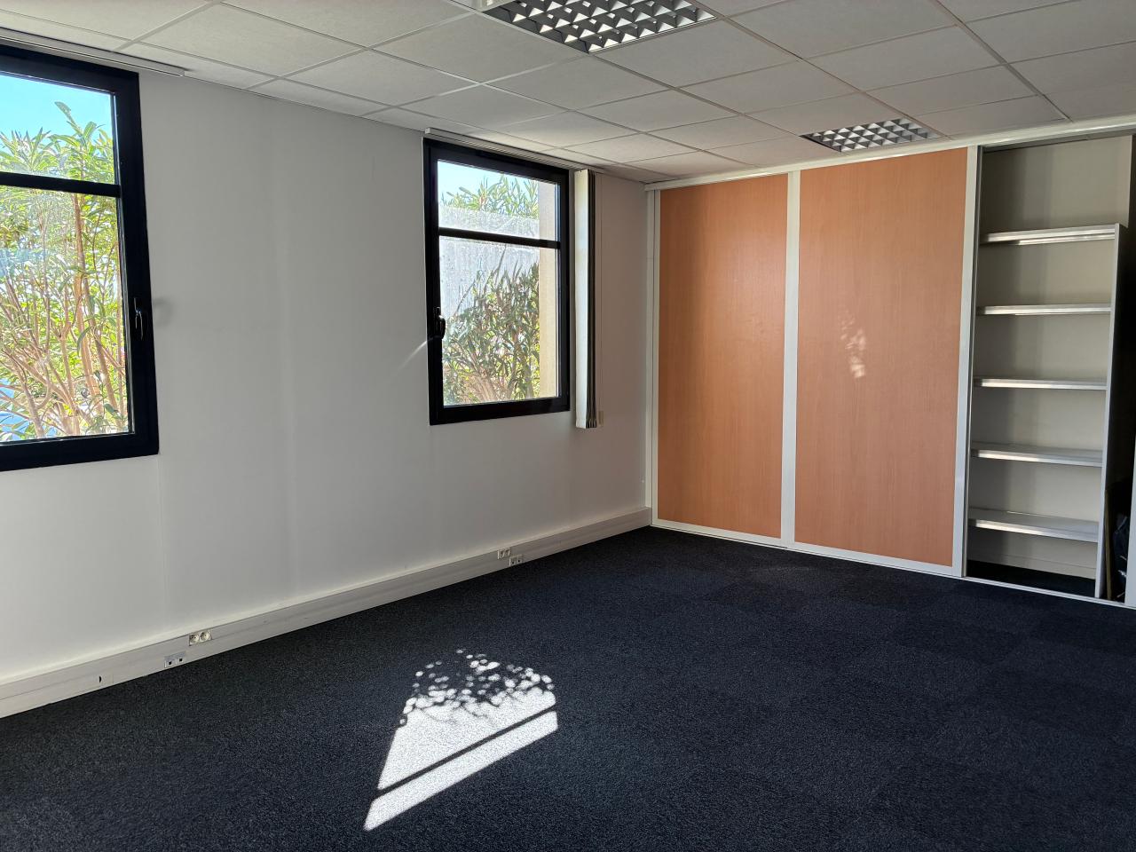 Location bureau Aix-en-Provence Bouches-du-Rhône OLBUR2428083 11