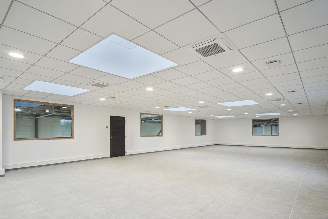 Vente local d'activité Vaires-sur-Marne Seine-et-Marne OVACT2642419 8