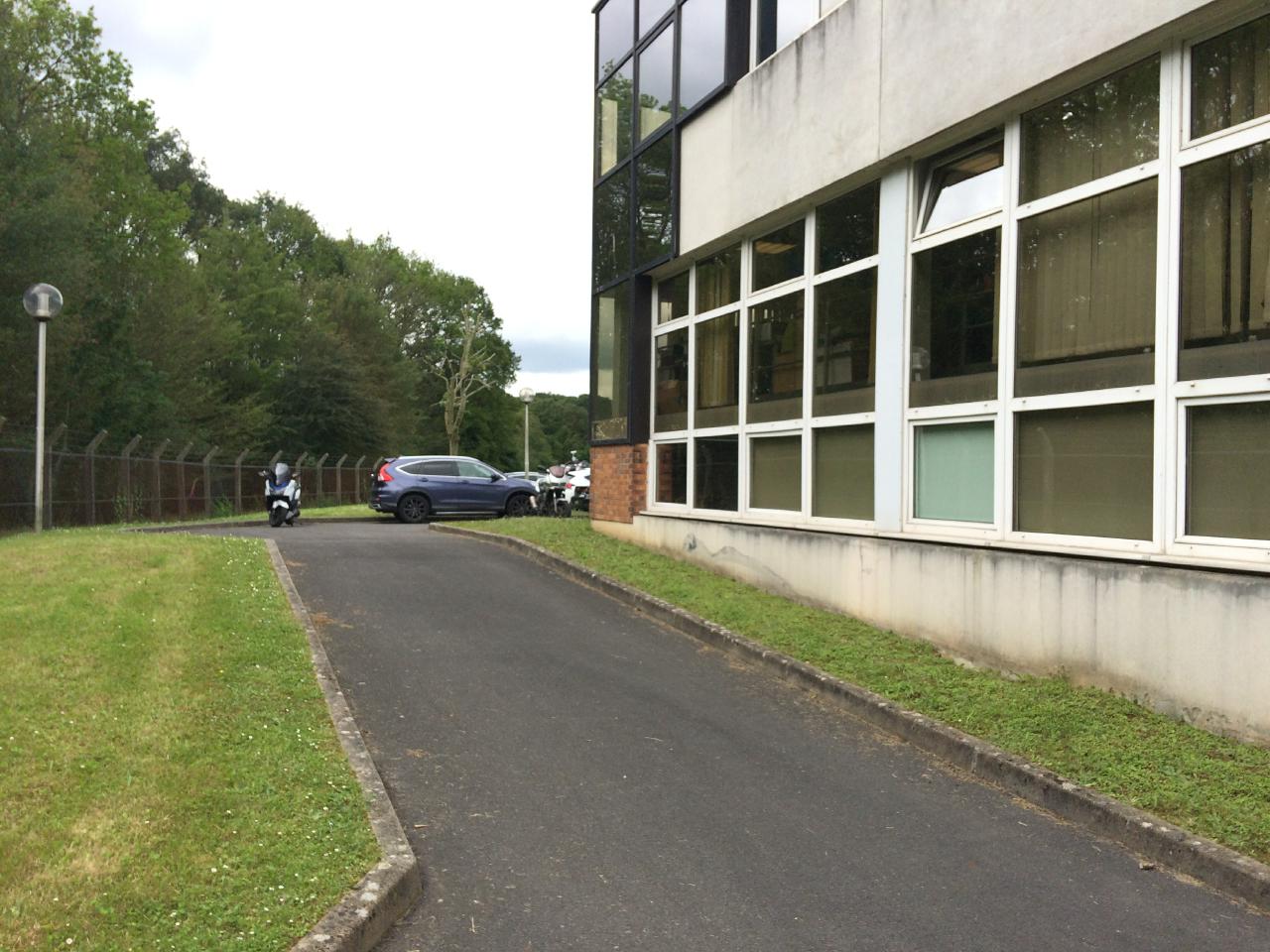 Location local d'activité Bièvres Essonne OLACT2314710 1