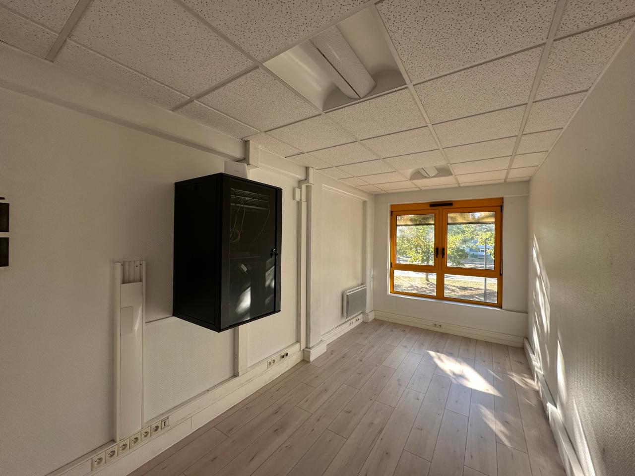 Vente bureau Dijon Côte-d'Or OVBUR2643116 4