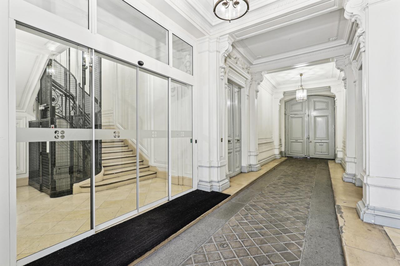 Vente bureau Paris OVBUR2531250 2