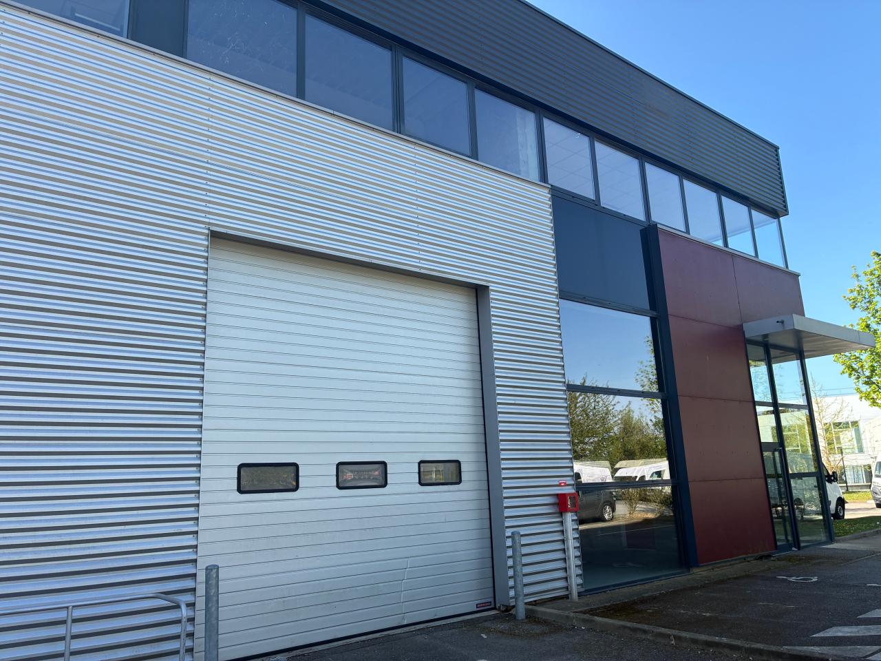 Location local d'activité Élancourt Yvelines OLACT2640677 1