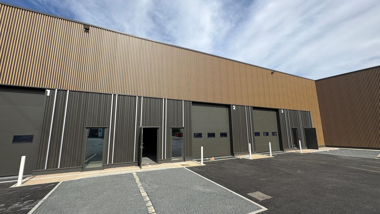 Vente local d'activité Saint-Cyr-sur-Loire Indre-et-Loire OVACT2313912 3