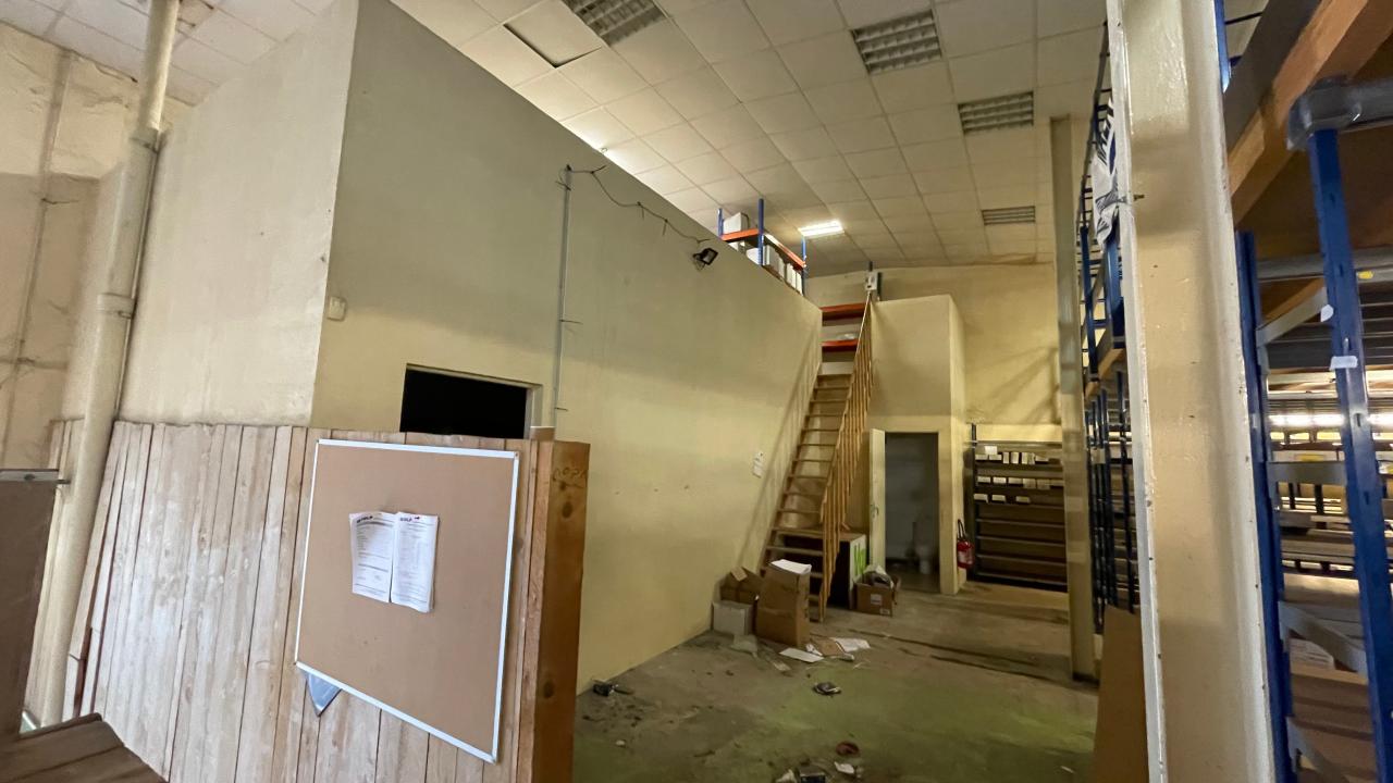 Vente local d'activité Chambourcy Yvelines OVACT2529256 7