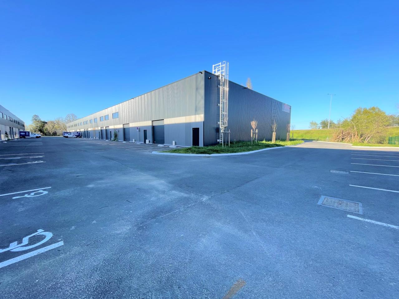 Location local d'activité Ambarès-et-Lagrave Gironde OLACT2309508 33