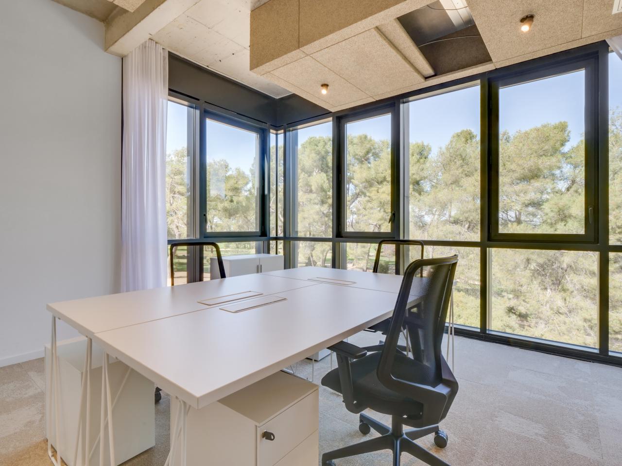 Location coworking Aix-en-Provence Bouches-du-Rhône OLBUR2115133 18