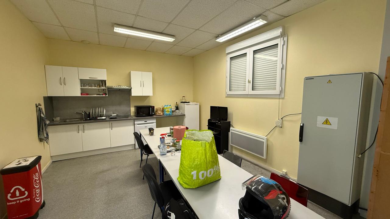 Location local d'activité Magny-les-Hameaux Yvelines OLACT2642207 12