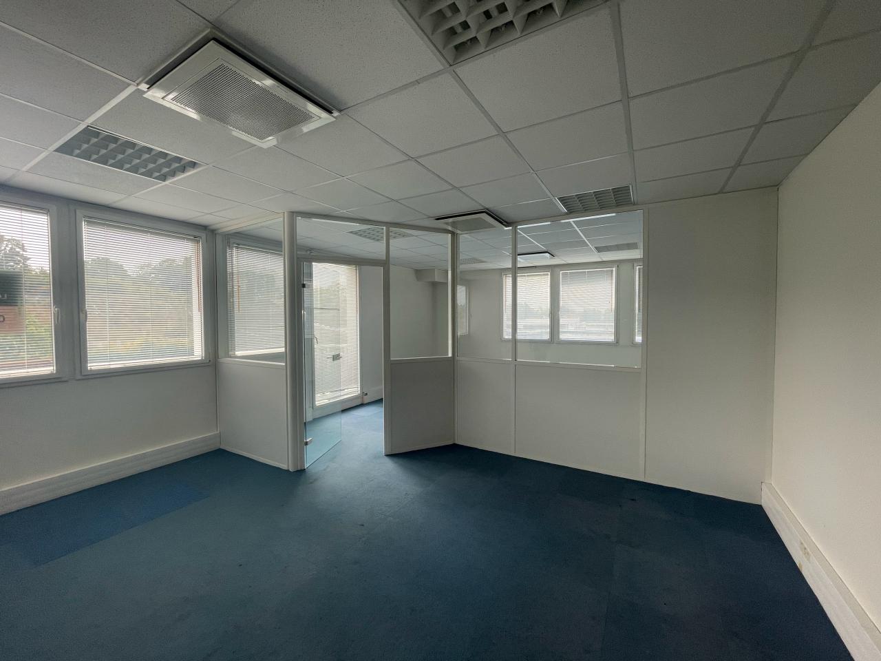 Location bureau Cesson-Sévigné Ille-et-Vilaine OLBUR2426251 3