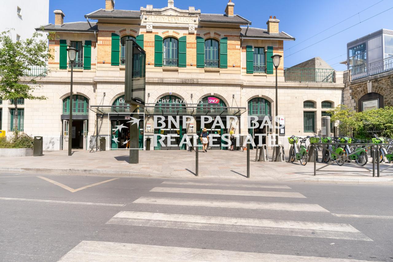 Location bureau OLBUR2003490 25