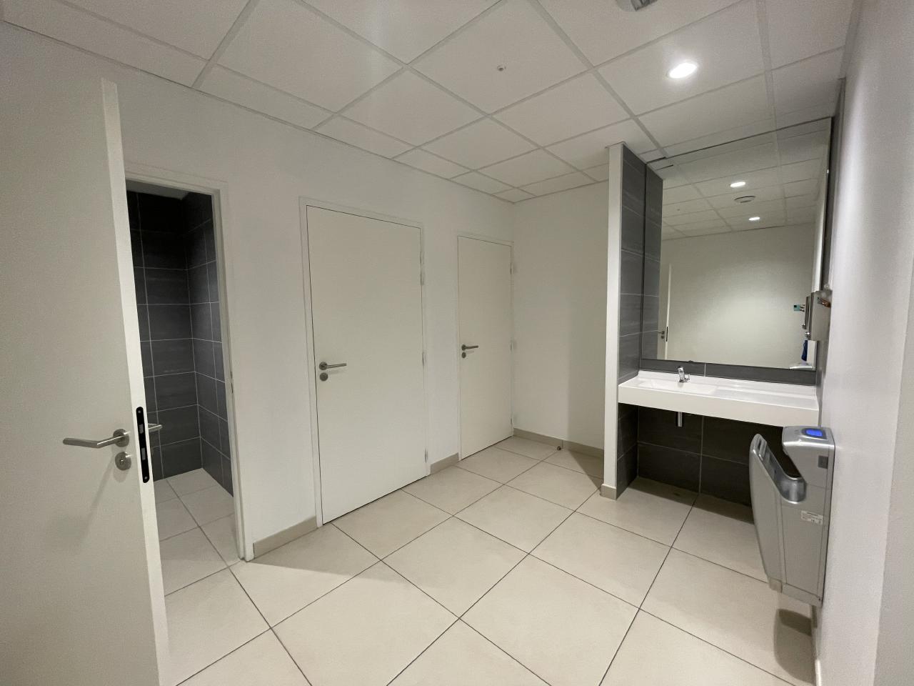 Location bureau Aix-en-Provence Bouches-du-Rhône OLBUR2314514 9