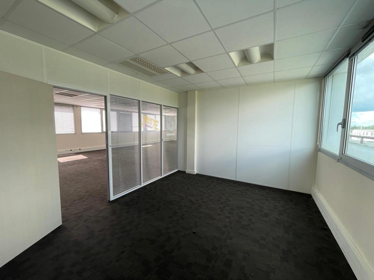 Location bureau OLBUR2318294 9