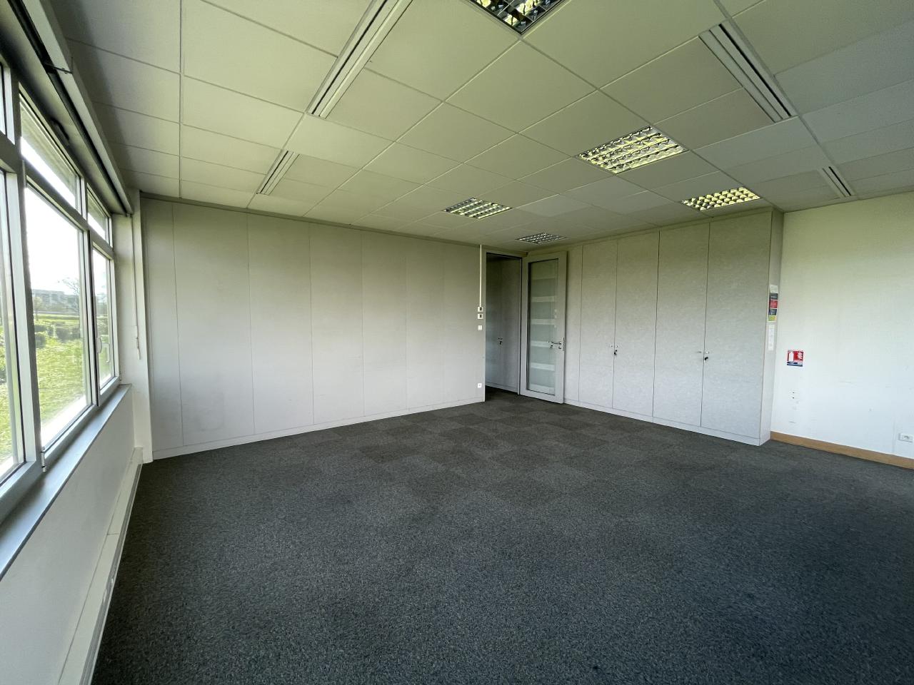 Location bureau Entzheim Bas-Rhin OLBUR2111308 8