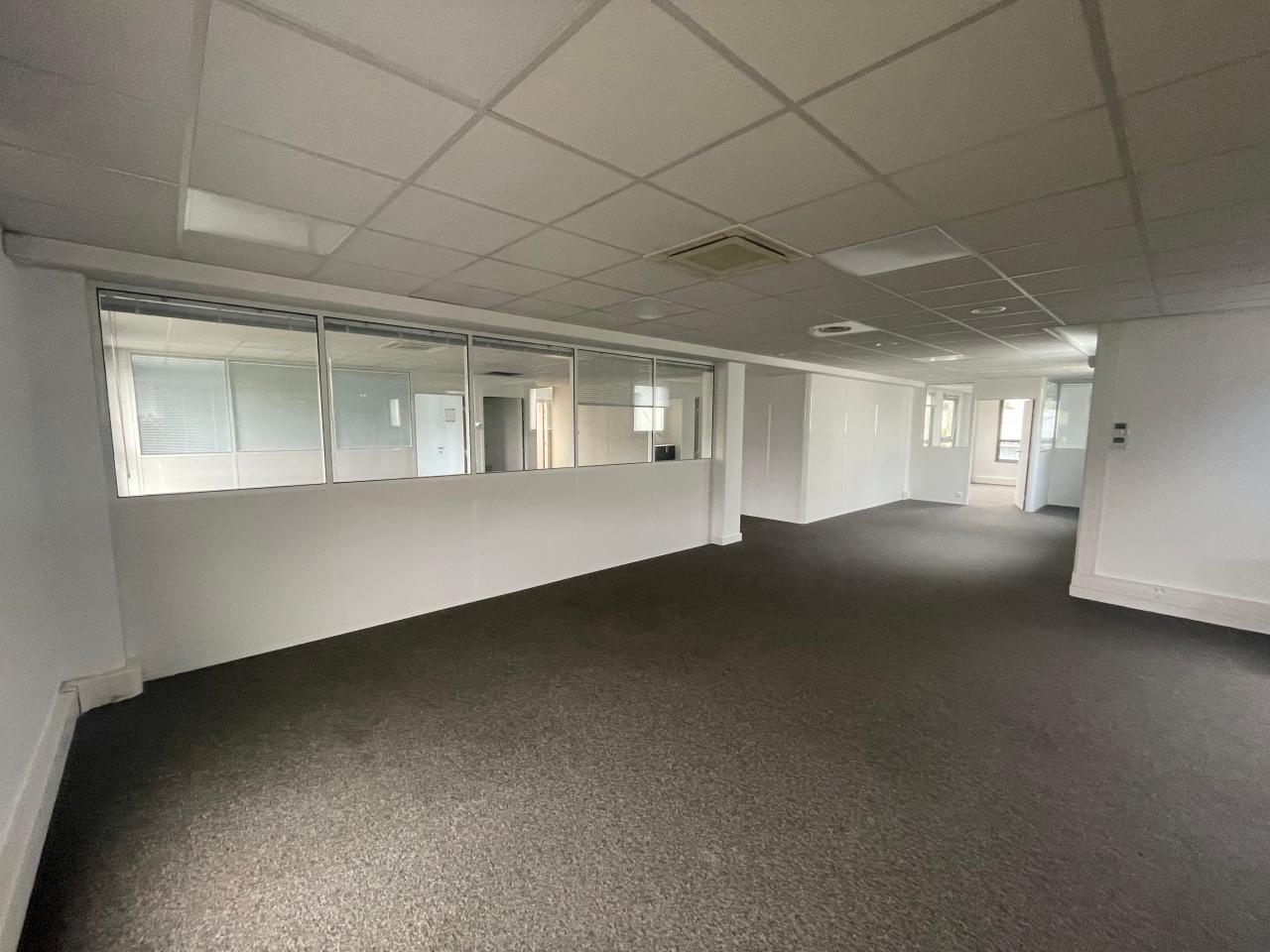 Location local d'activité Villeneuve-la-Garenne Hauts-de-Seine OLACT2531526 4