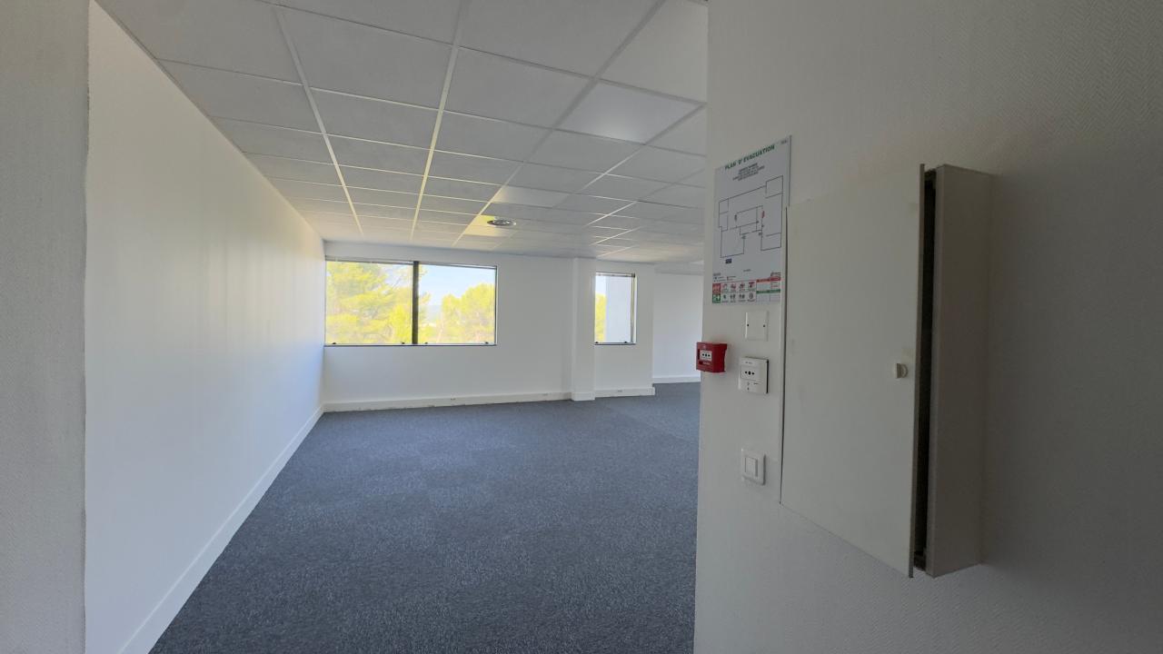 Location bureau Aix-en-Provence Bouches-du-Rhône OLBUR2115123 5