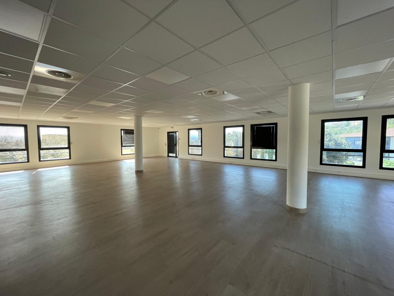 Location bureau Aix-en-Provence Bouches-du-Rhône OLBUR2419797 9