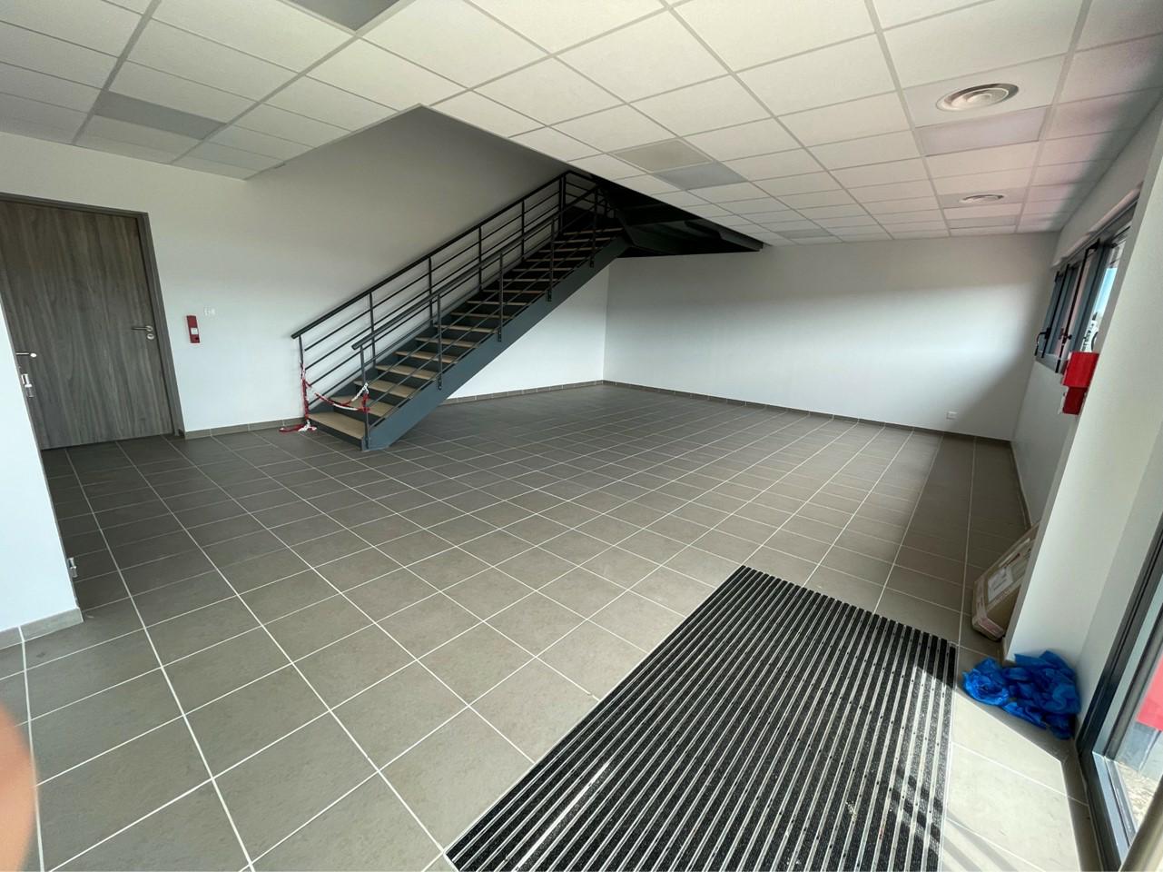 Location local d'activité Heyrieux Isère OLACT2309756 16