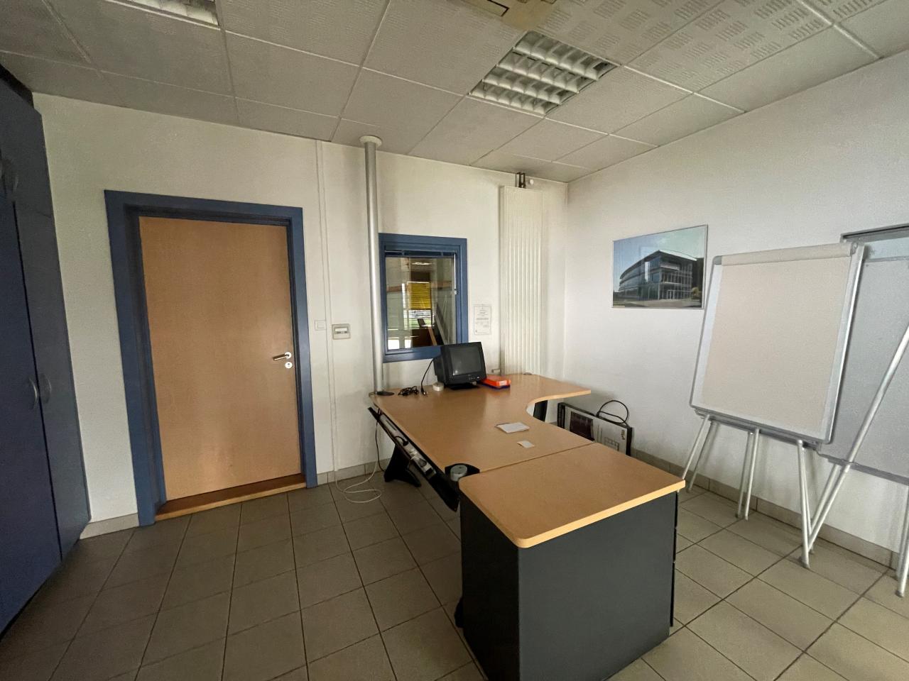 Location entrepôt classe a Herrlisheim Bas-Rhin OLLOG2536124 15