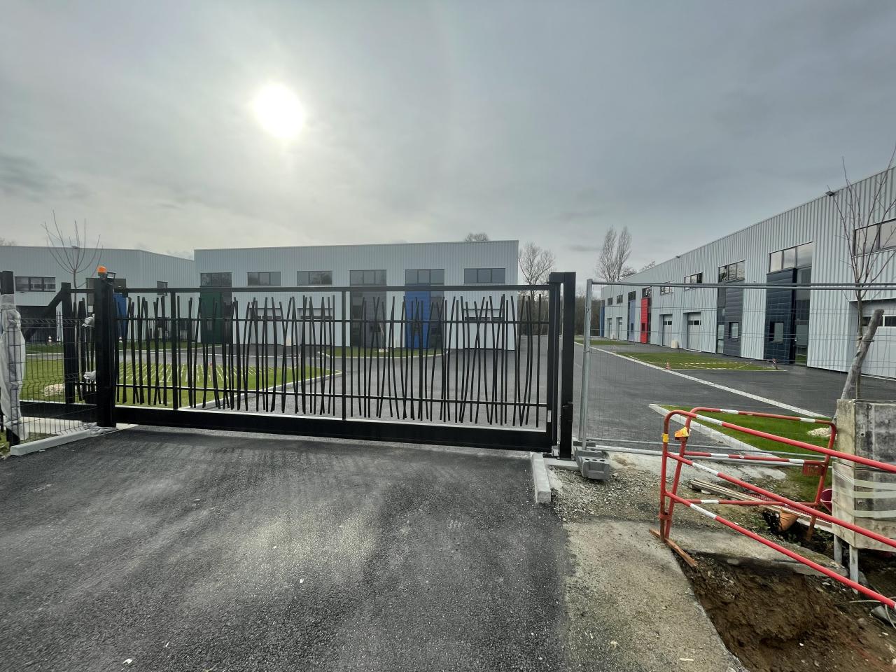 Vente local d'activité La-Chapelle-sur-Erdre Loire-Atlantique OVACT2201187 1