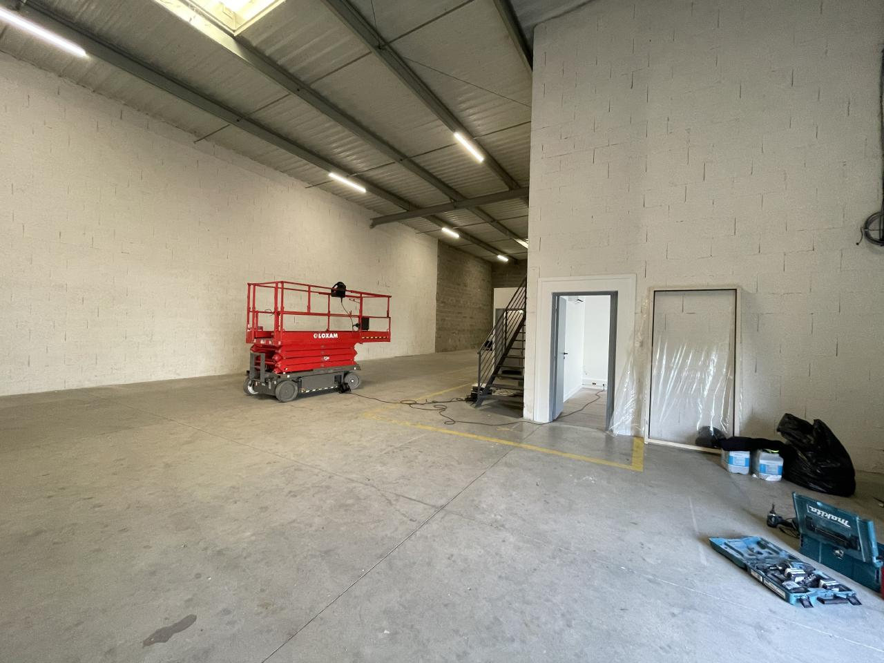 Location local d'activité Décines-Charpieu Rhône OLACT2424547 6