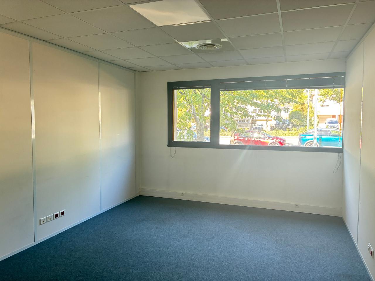 Location bureau Rennes Ille-et-Vilaine OLBUR2427414 12