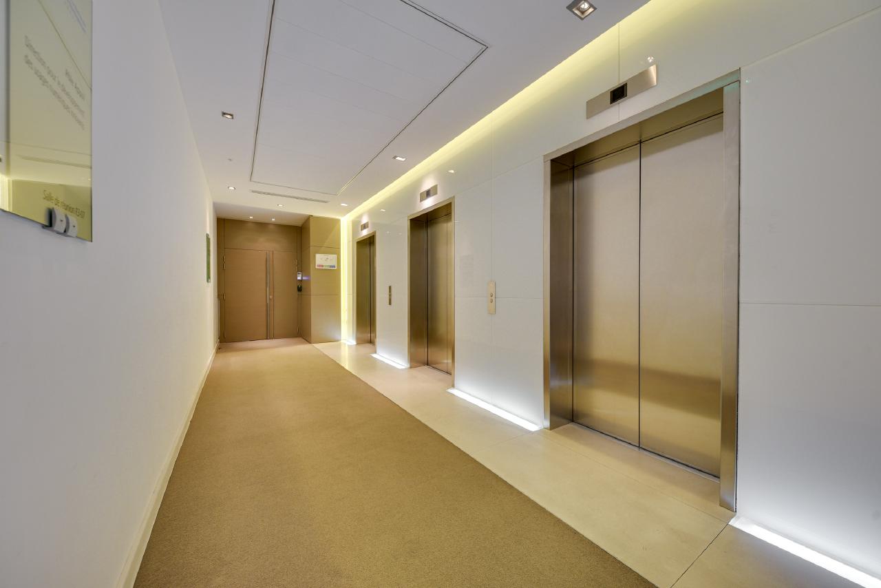 Location bureau Marseille Bouches-du-Rhône OLBUR2114775 5