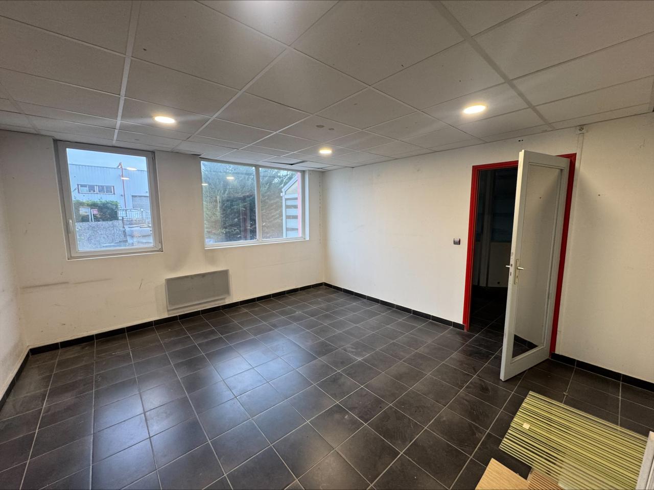 Vente local d'activité Chanteloup-les-Vignes Yvelines OVACT2646308 5