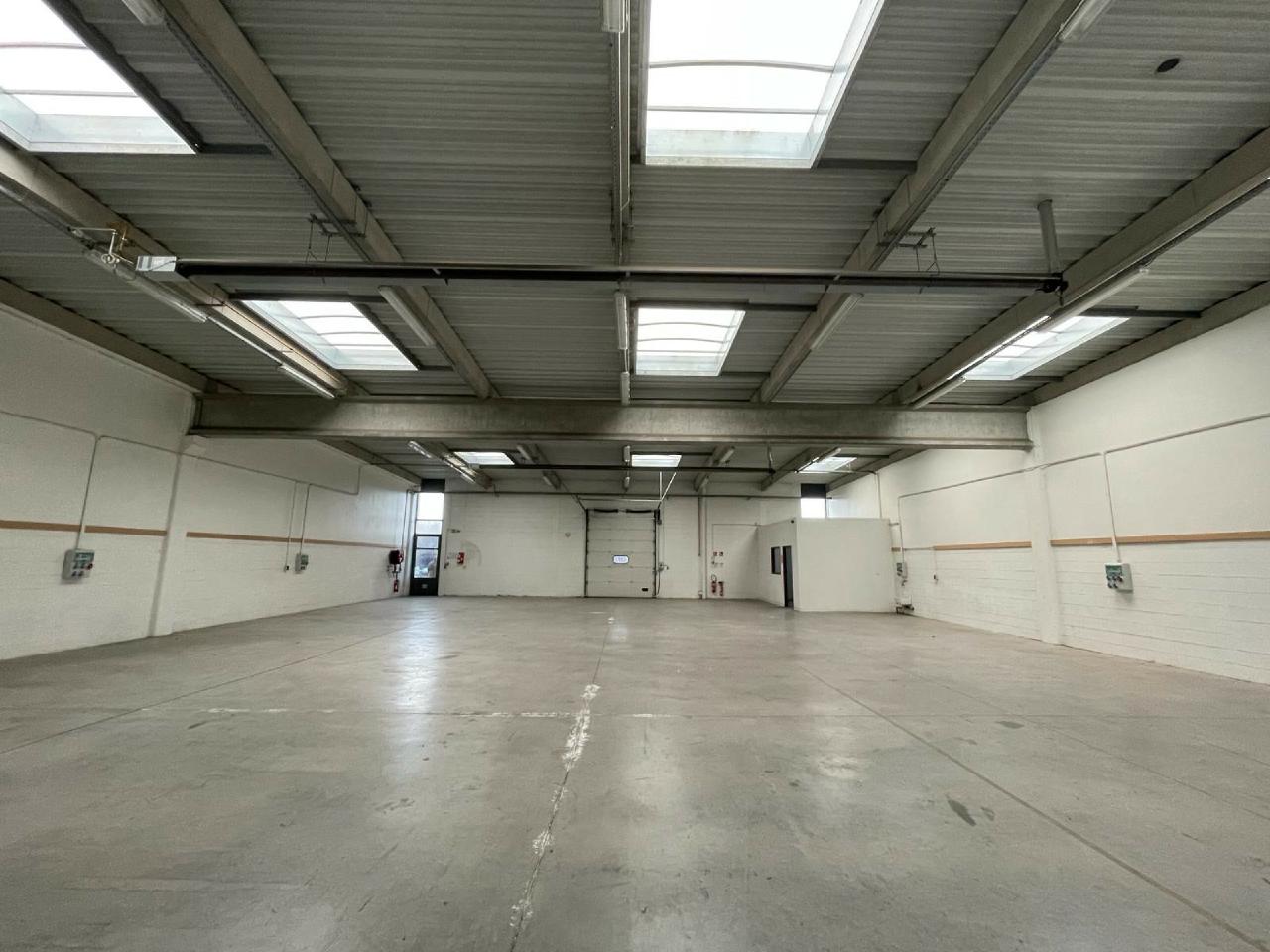 Location local d'activité Roost-Warendin Nord OLACT2420363