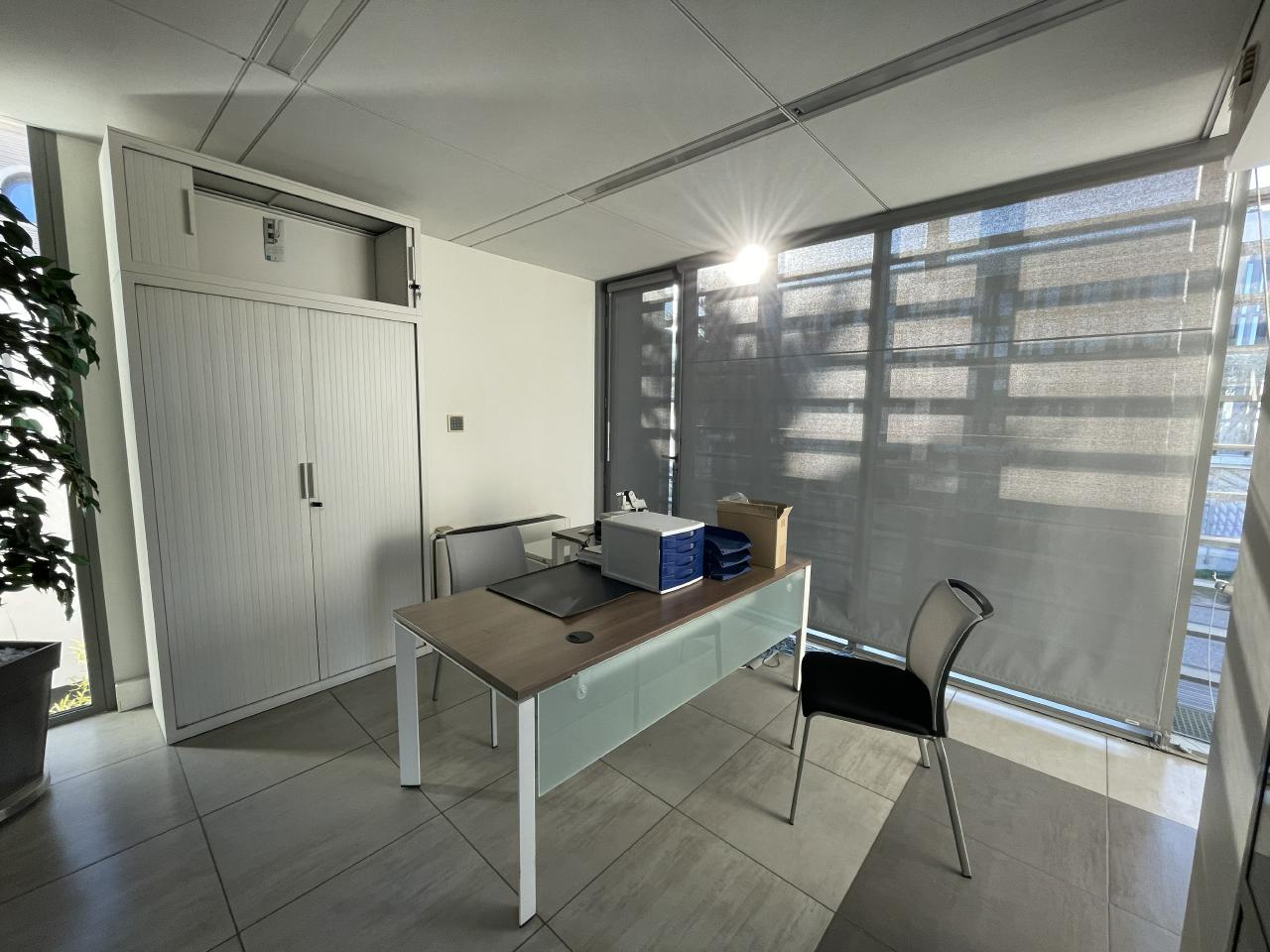 Location bureau Fréjus Var OLBUR2318196 15