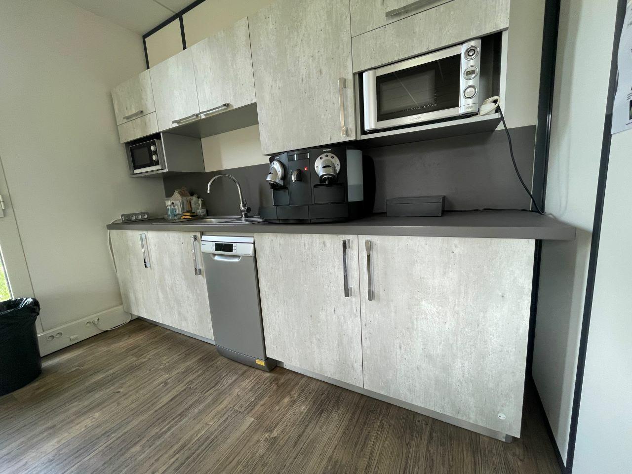 Location bureau Pusignan Rhône OLBUR2203746 10