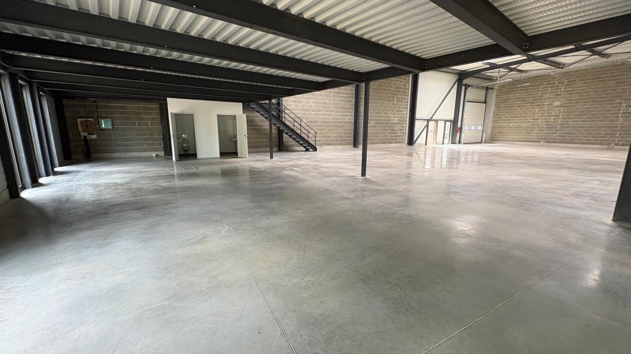 Vente local d'activité Saint-Cyr-sur-Loire Indre-et-Loire OVACT2313912 7