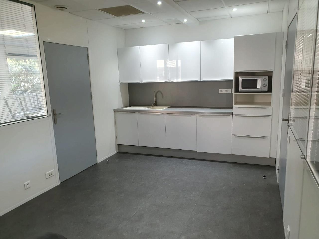 Location bureau Gémenos Bouches-du-Rhône OLBUR2428653 7