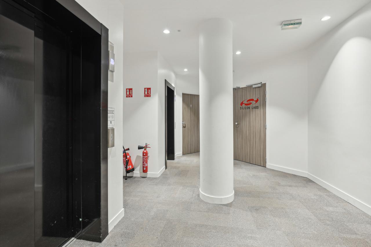 Location bureau Montigny-le-Bretonneux Yvelines OLBUR2423108 7