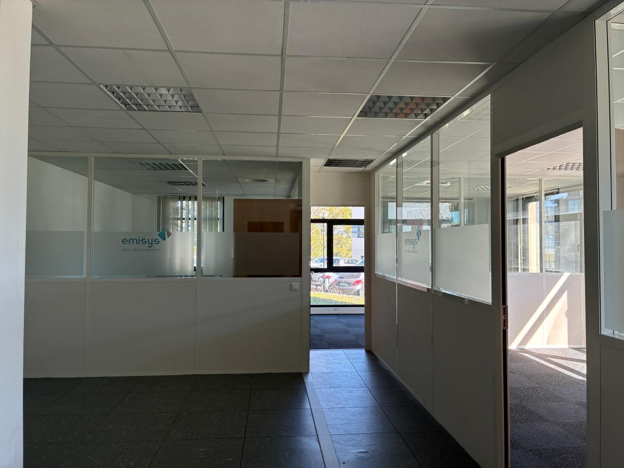 Location bureau Aix-en-Provence Bouches-du-Rhône OLBUR2428083 5