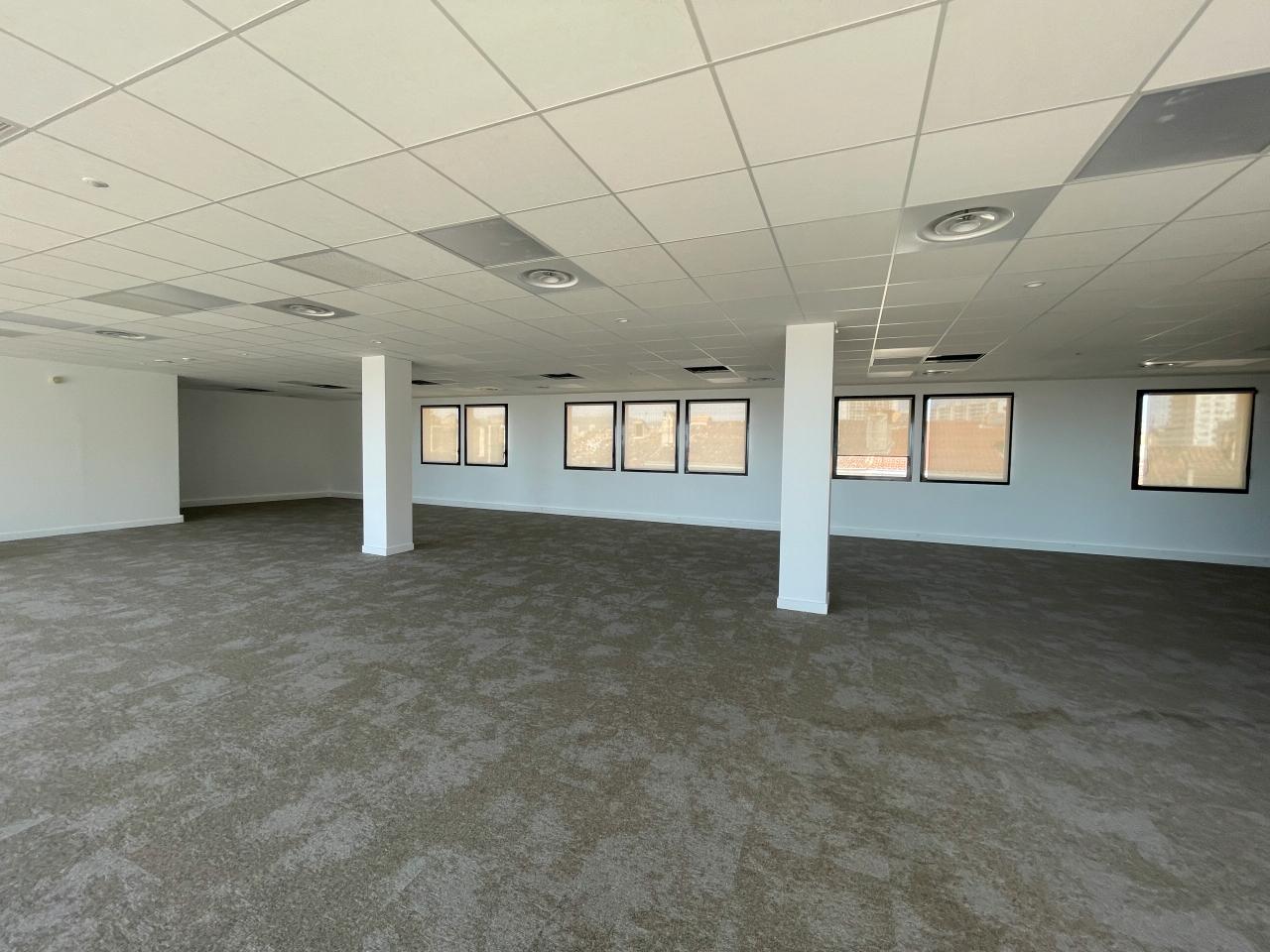 Vente bureau Marseille Bouches-du-Rhône OVBUR2425838 20