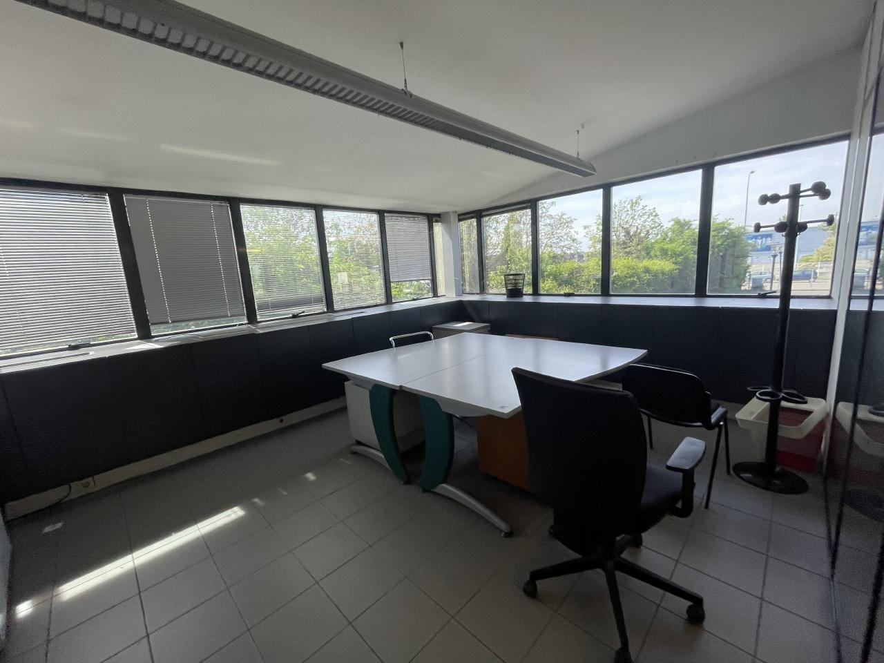 Location bureau Illkirch-Graffenstaden Bas-Rhin OLBUR2312025 14