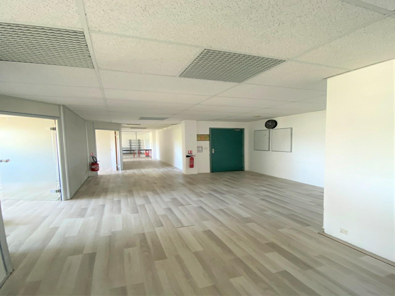 Location bureau Aix-en-Provence Bouches-du-Rhône OLBUR2204252 10