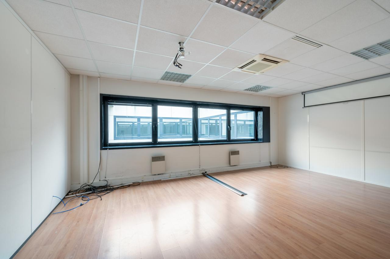 Location bureau Issy-les-Moulineaux Hauts-de-Seine OLBUR2119672 6