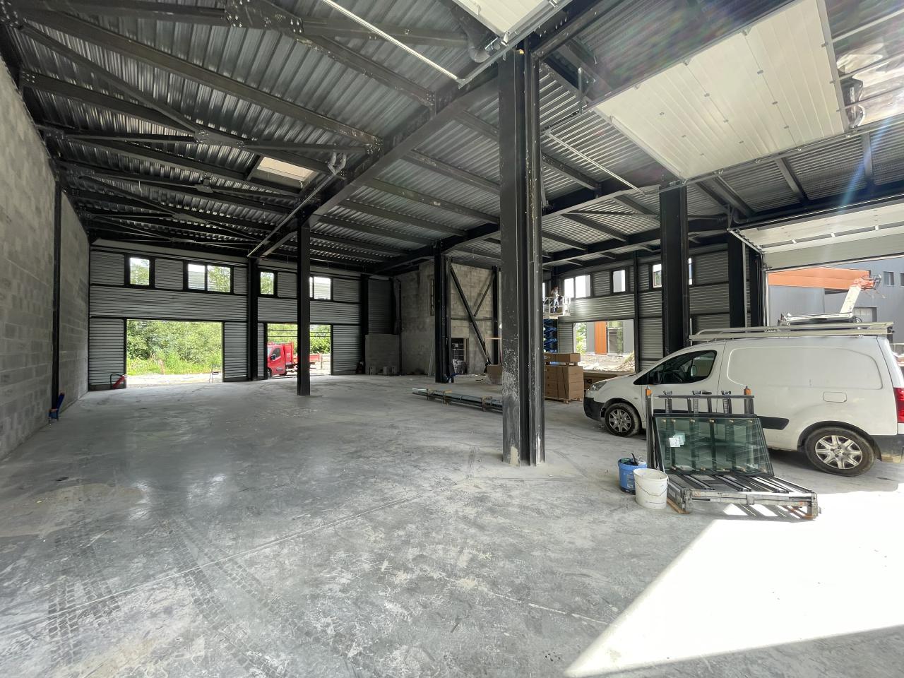 Vente bureau Méry Savoie OVBUR2423551 15