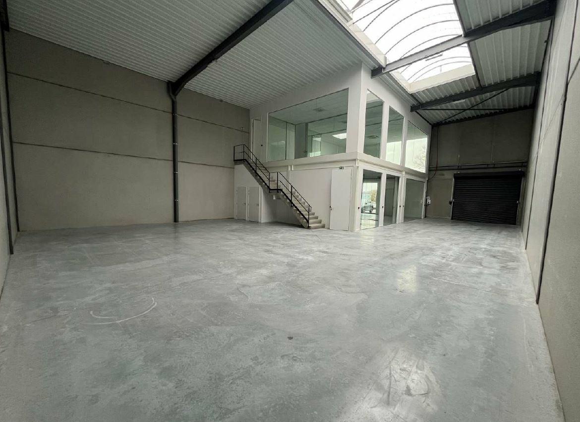 Location local d'activité Neuville-en-Ferrain Nord OLACT2532204 1