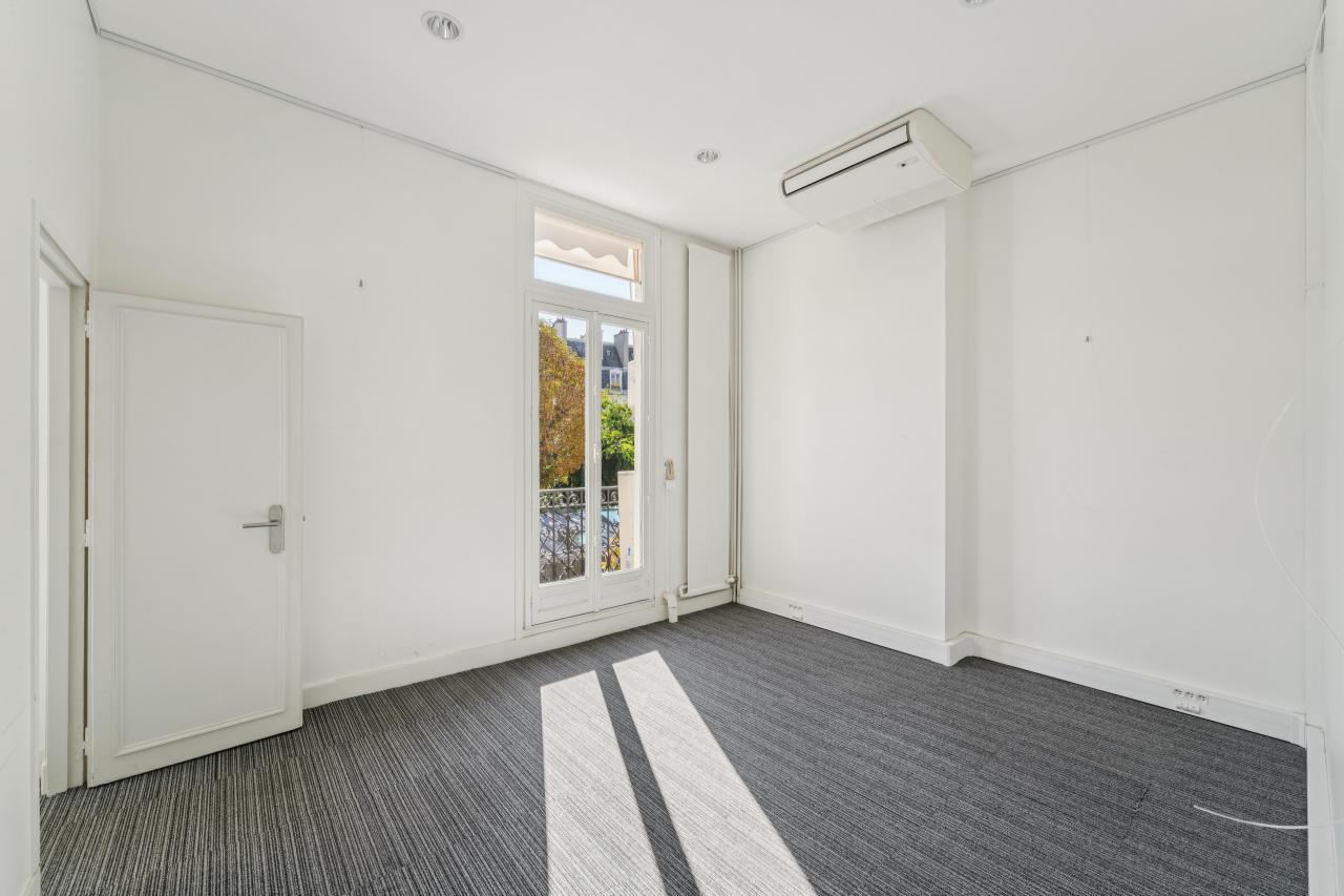 Location bureau Paris OLBUR2530816 11