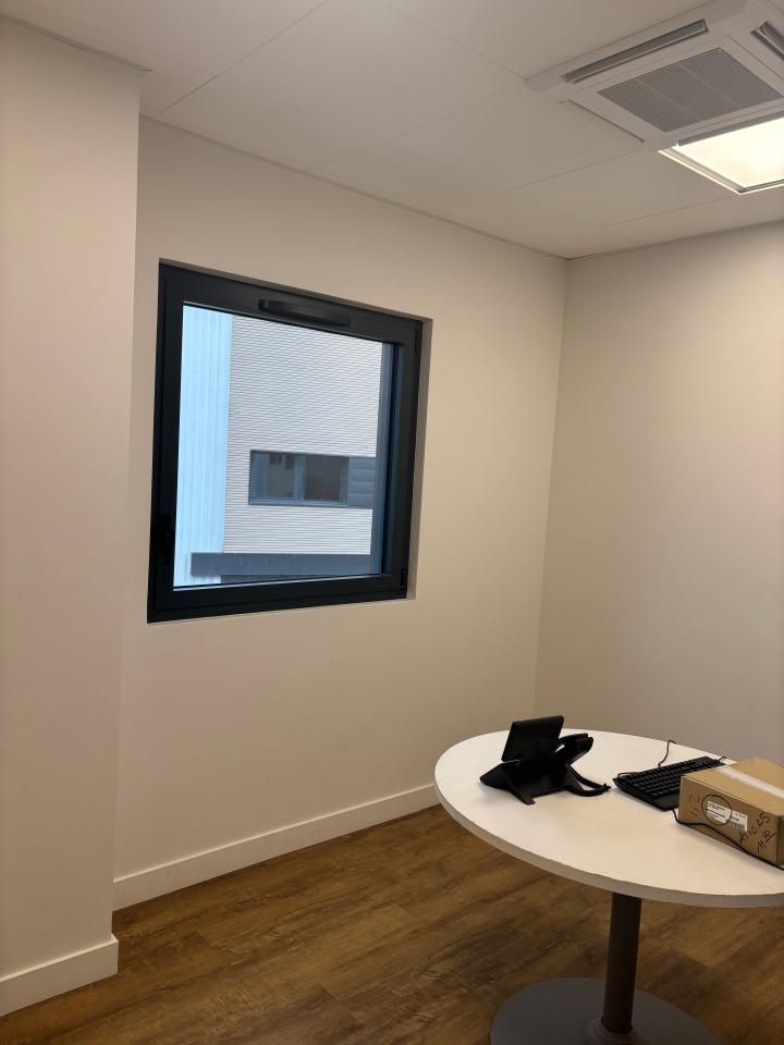 Vente local d'activité Tour-de-Salvagny Rhône OVACT2638872 18