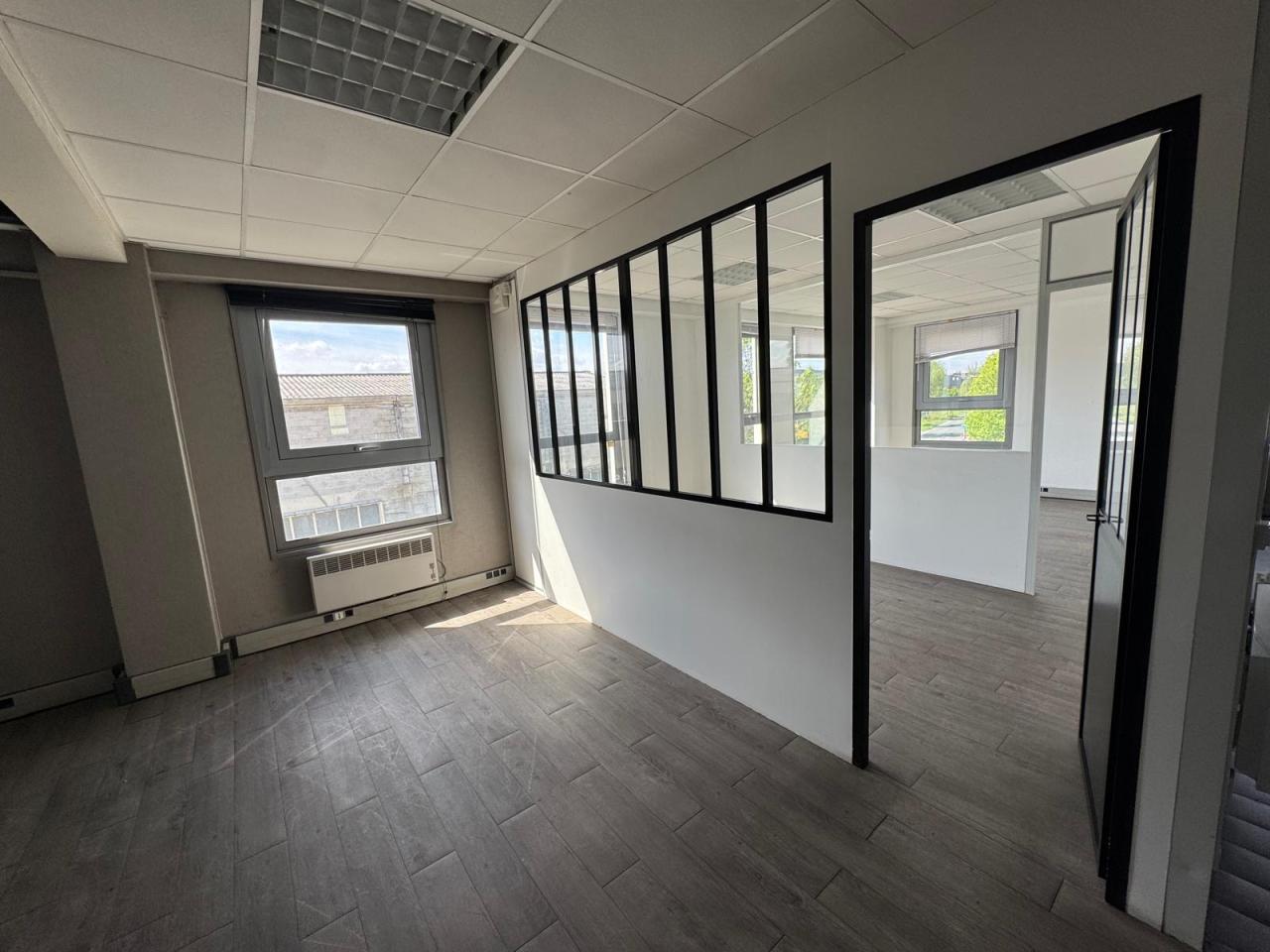 Location local d'activité Villeneuve-la-Garenne Hauts-de-Seine OLACT2312416 4