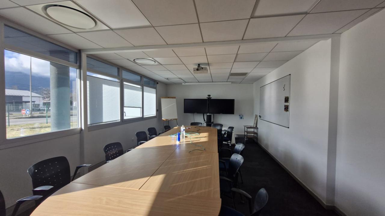 Vente bureau Motte-Servolex Savoie OVBUR2638957 1
