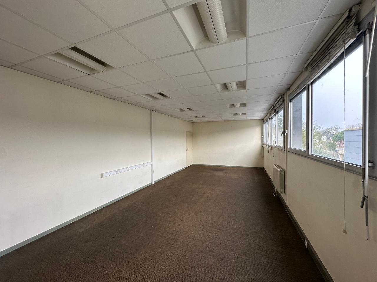 Location bureau Saint-Avertin Indre-et-Loire OLBUR2638172 2