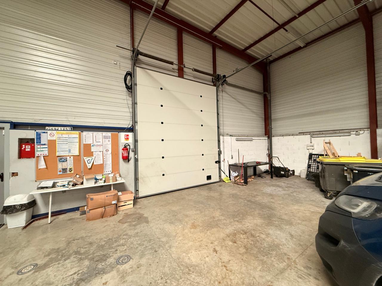 Vente local d'activité Fontenay-Trésigny Seine-et-Marne OVACT2639730 1