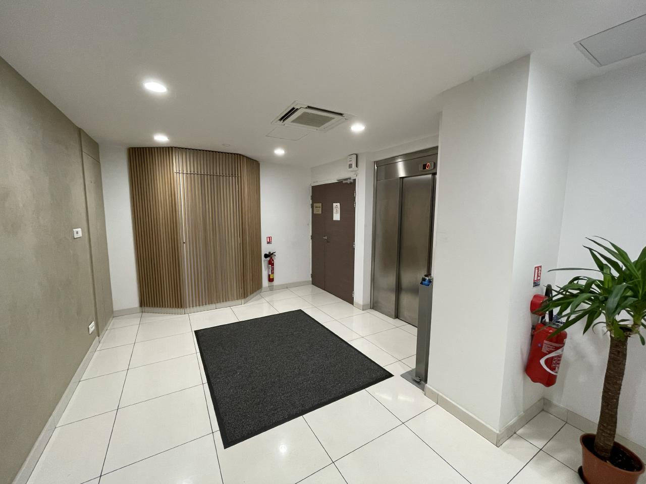 Location bureau Paris OLBUR2112054 19