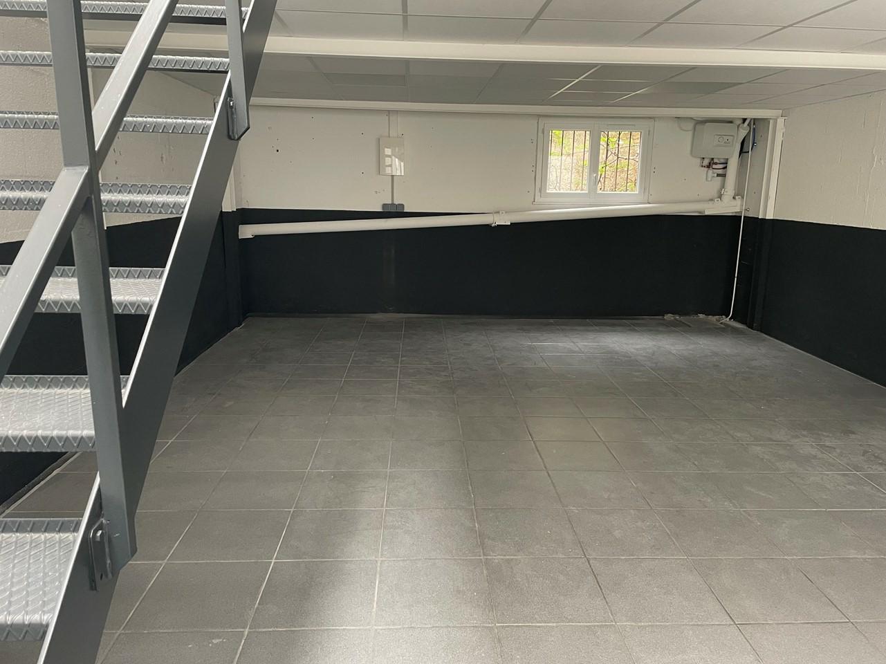 Location local d'activité Vénissieux Rhône OLACT2203755 10