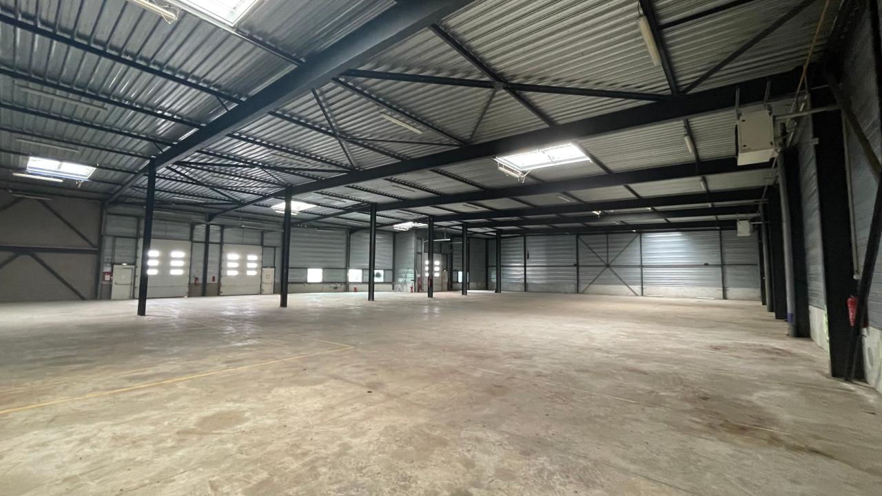 Location local d'activité Montigny-le-Bretonneux Yvelines OLACT2427819 9